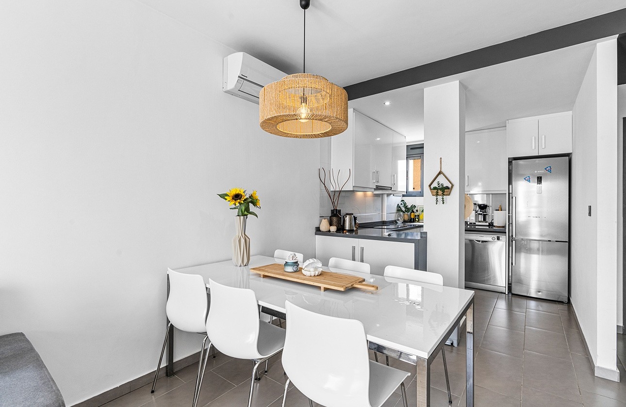 Resale - Apartment / flat - Orihuela Costa - La Zenia