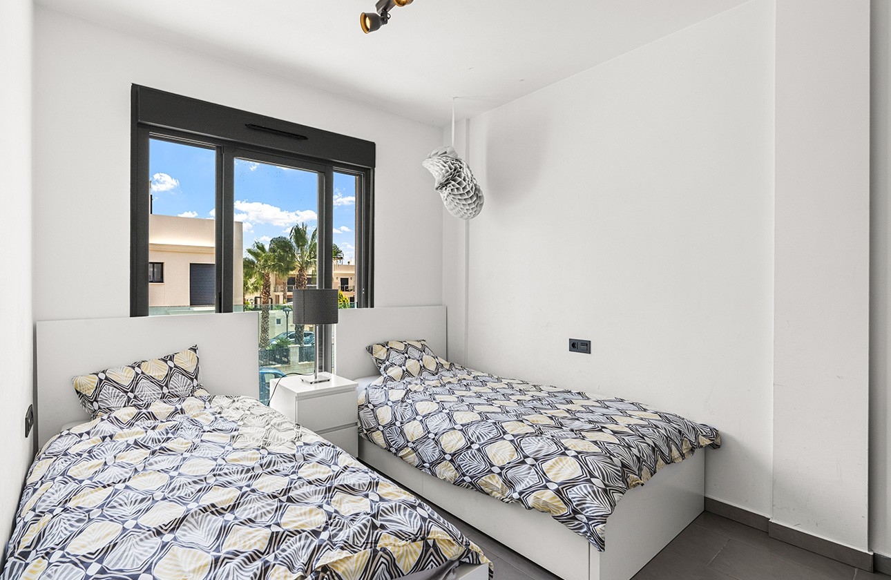 Resale - Apartment / flat - Orihuela Costa - La Zenia