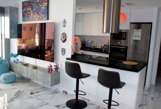 Resale - Apartment / flat - Orihuela Costa - Los Dolses