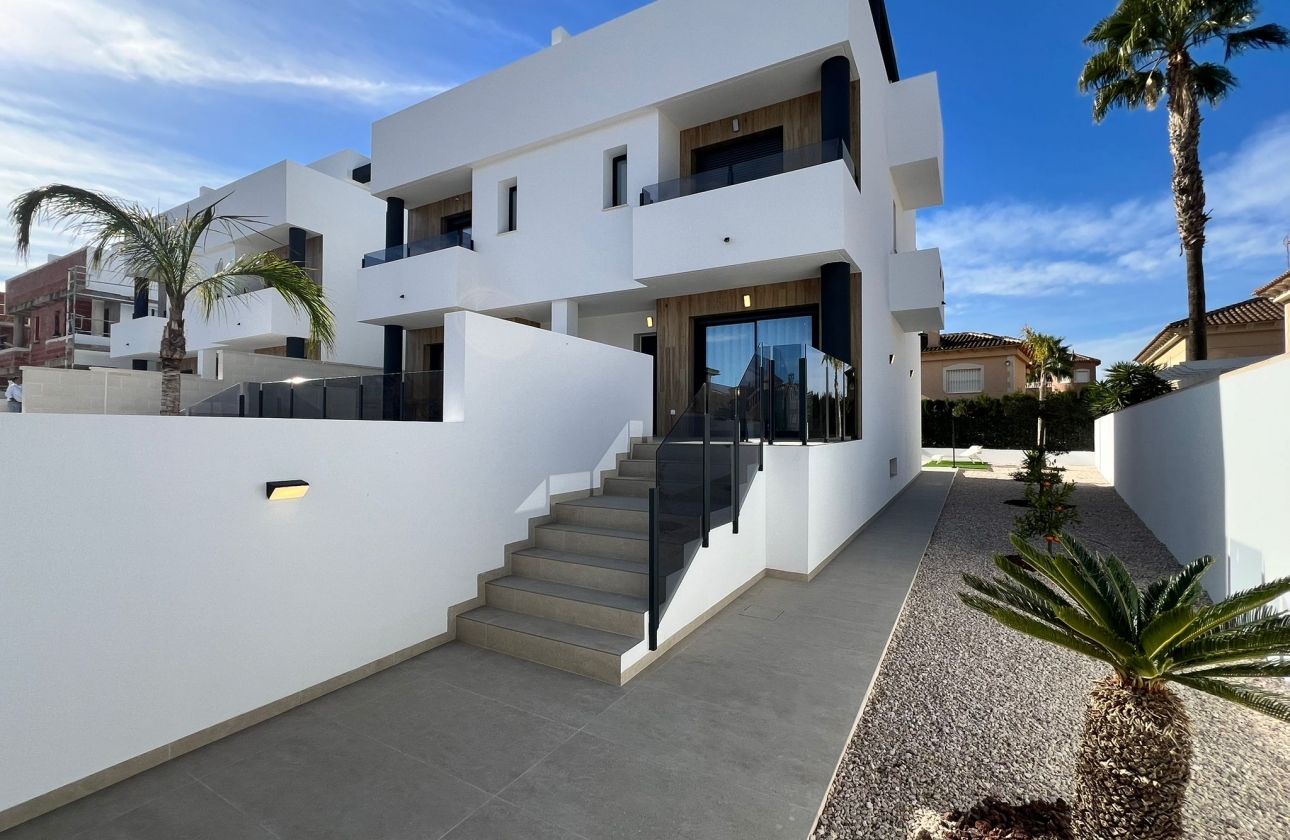 Obra nueva - Casa - Benferri