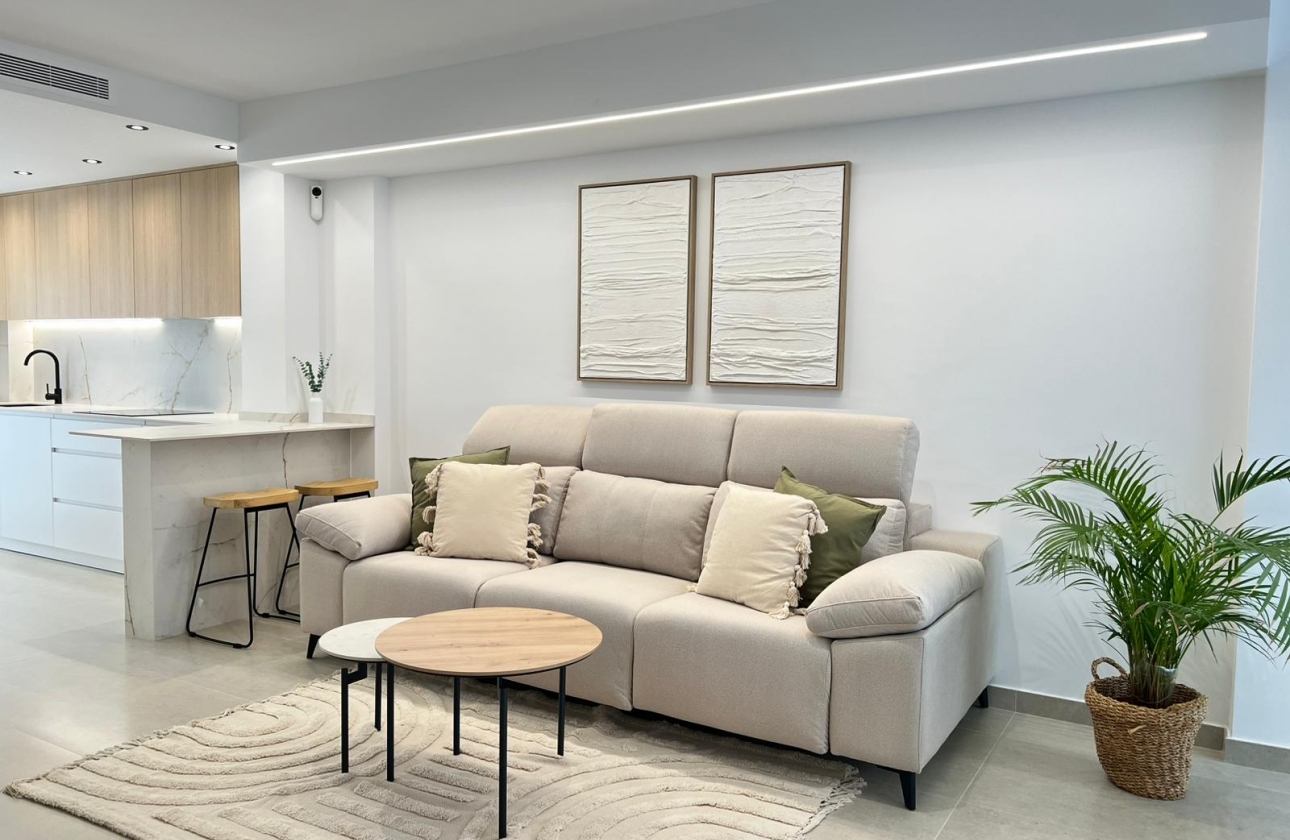 Obra nueva - Casa - Benferri