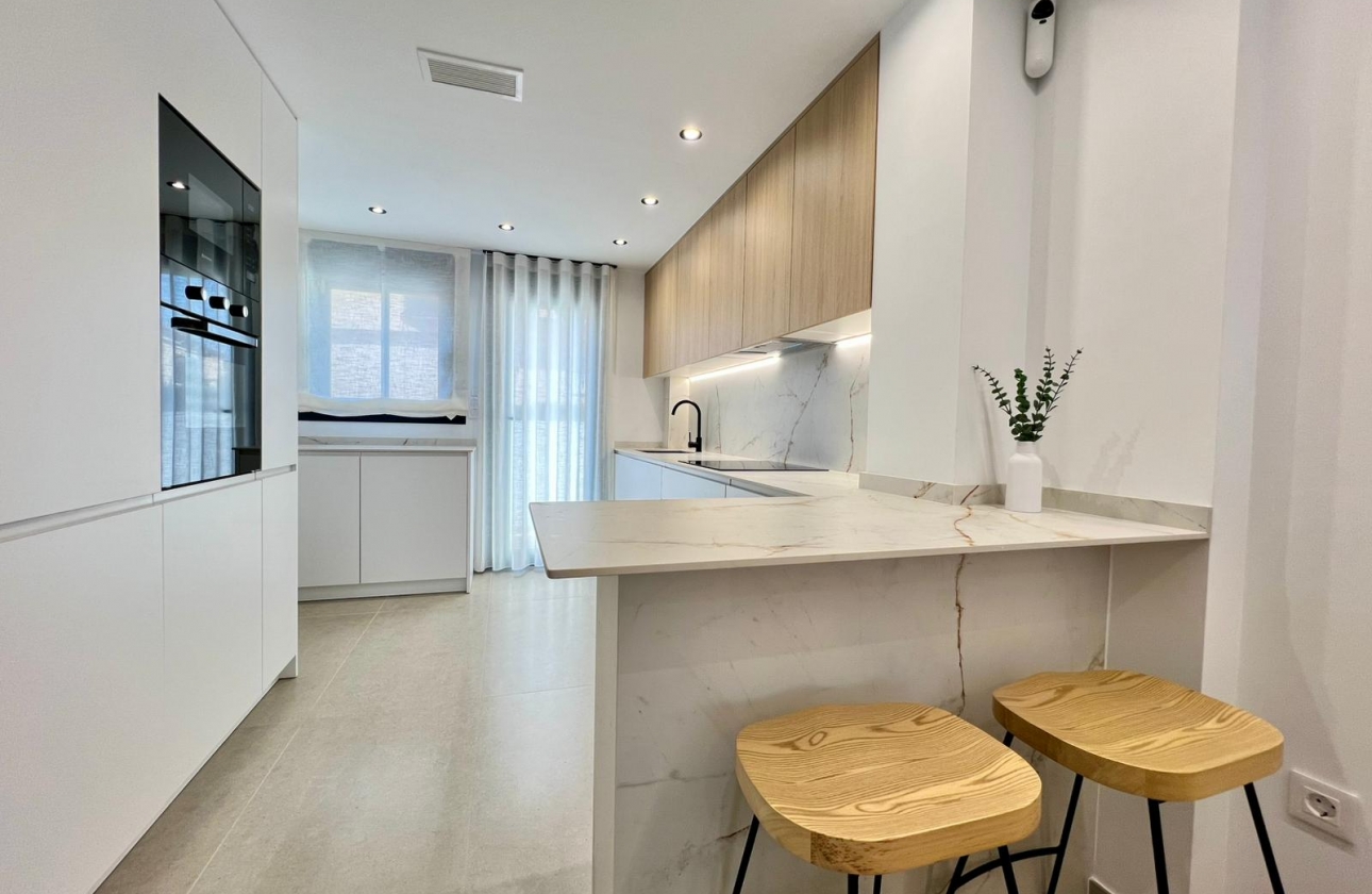 Obra nueva - Casa - Benferri