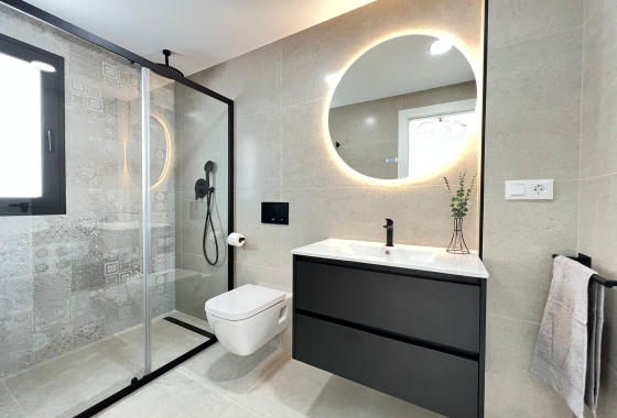 Obra nueva - Casa - Benferri