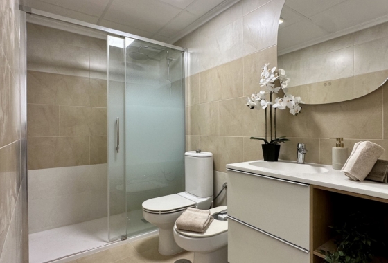 Herverkoop - Appartement / flat - Torrevieja