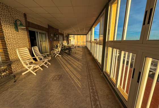 Resale - Apartment / flat - Santa Pola - Puerto