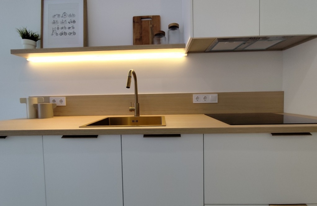 Resale - Apartment / flat - Torrevieja - La Siesta