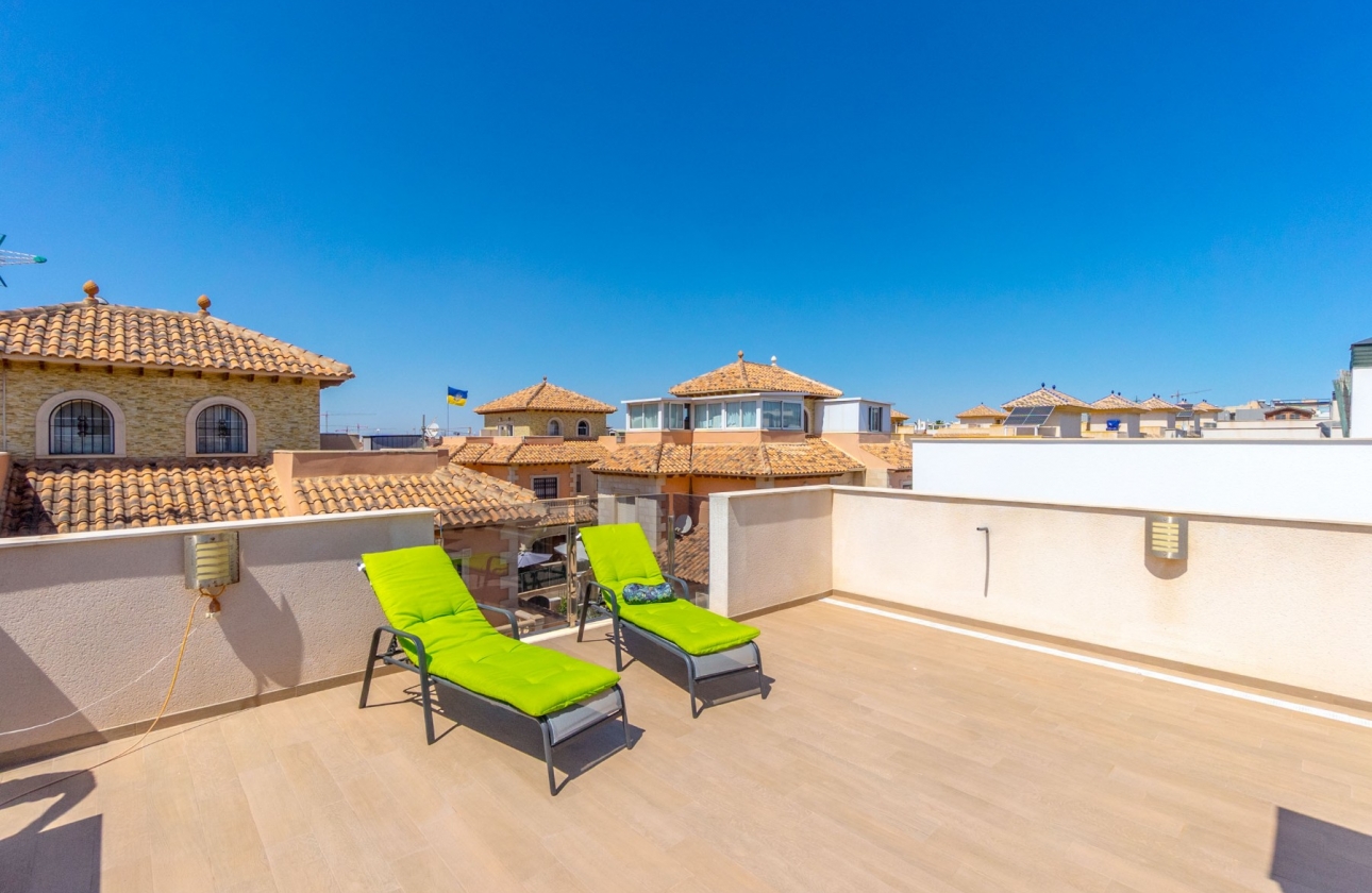 Resale - Villa - Torrevieja - Aguas Nuevas