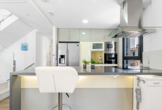 Resale - Villa - Torrevieja - Aguas Nuevas