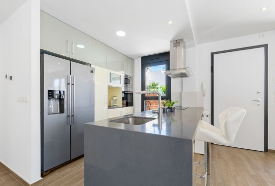 Resale - Villa - Torrevieja - Aguas Nuevas