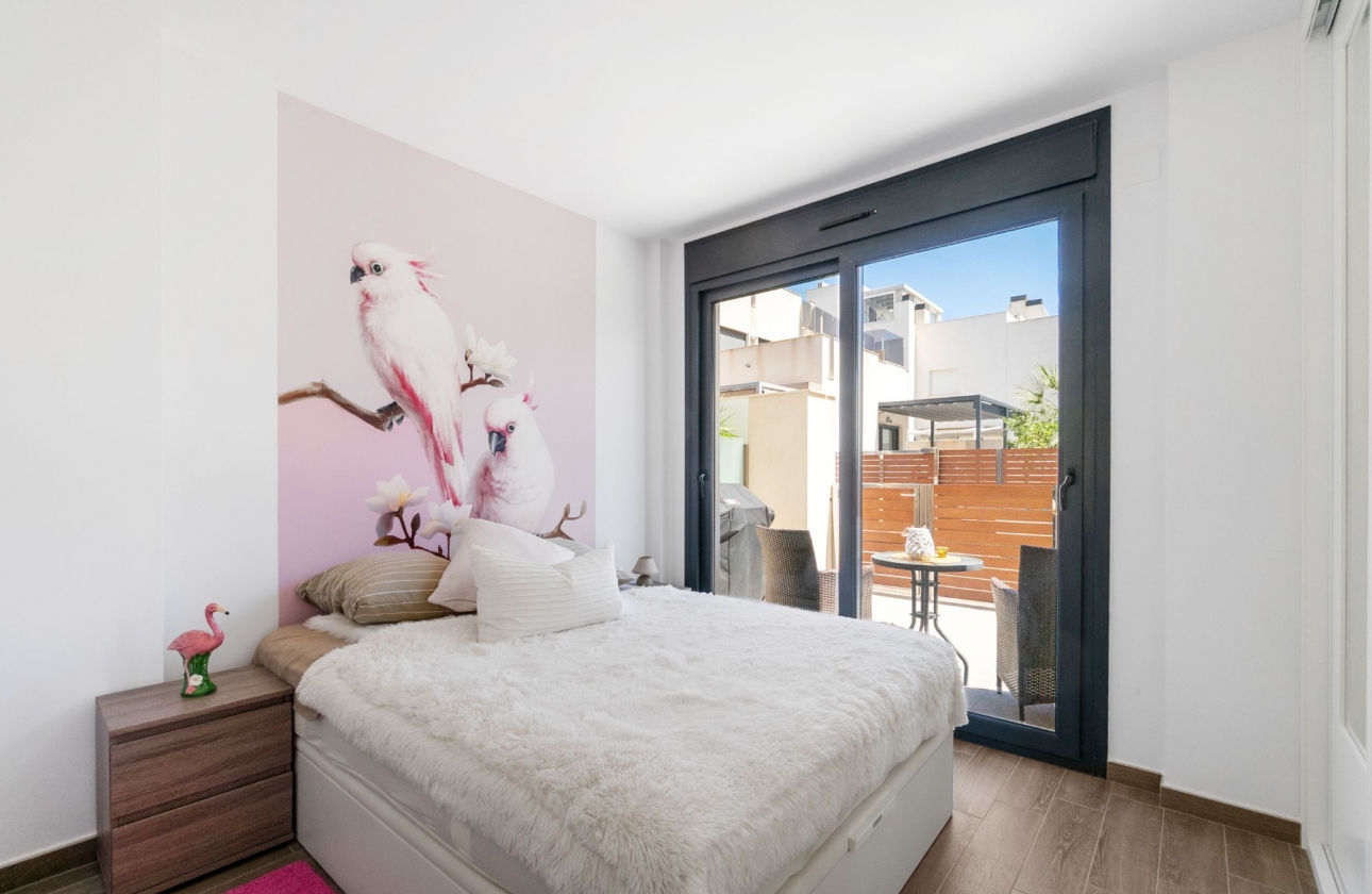 Resale - Villa - Torrevieja - Aguas Nuevas