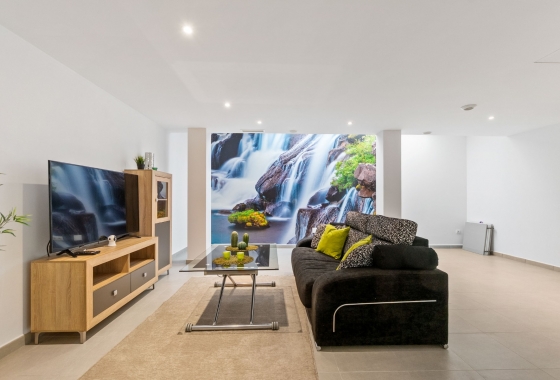 Resale - Villa - Torrevieja - Aguas Nuevas