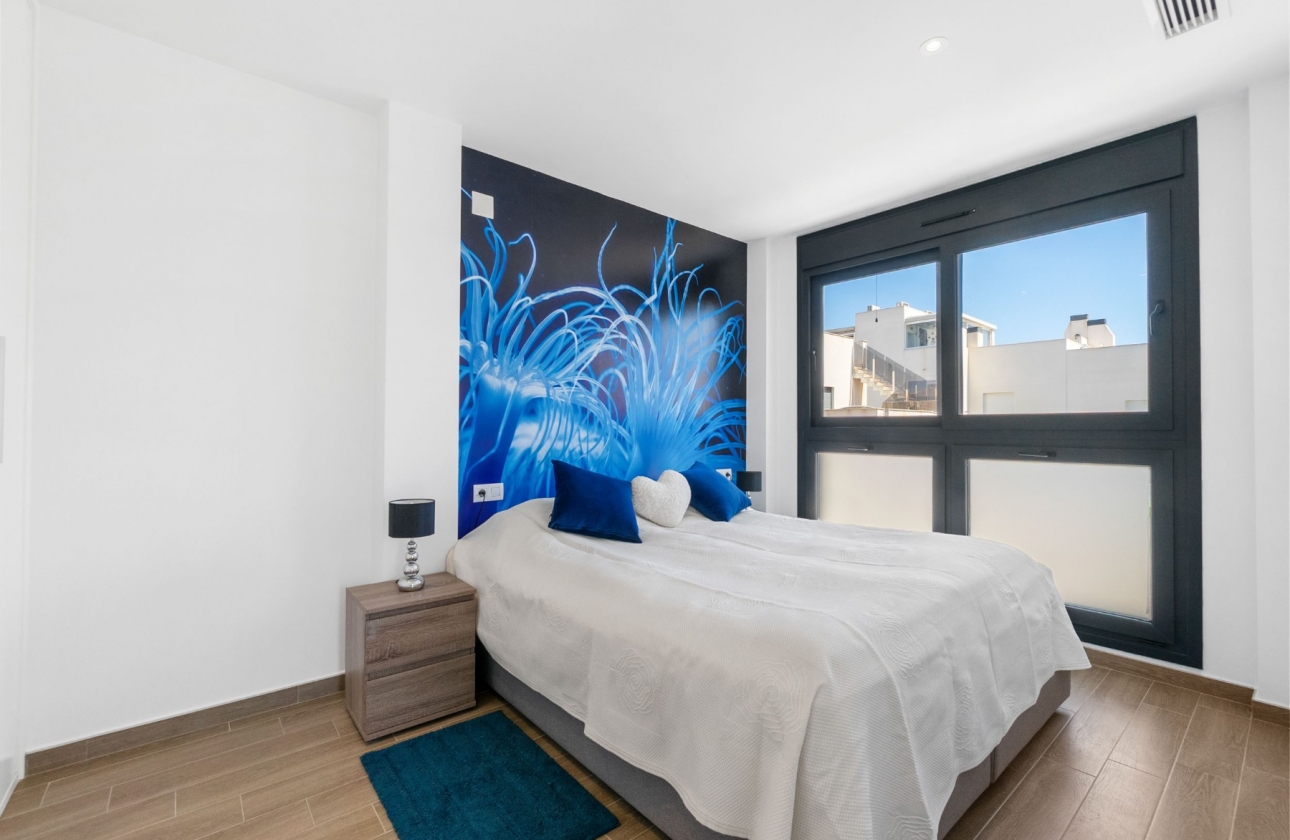 Resale - Villa - Torrevieja - Aguas Nuevas