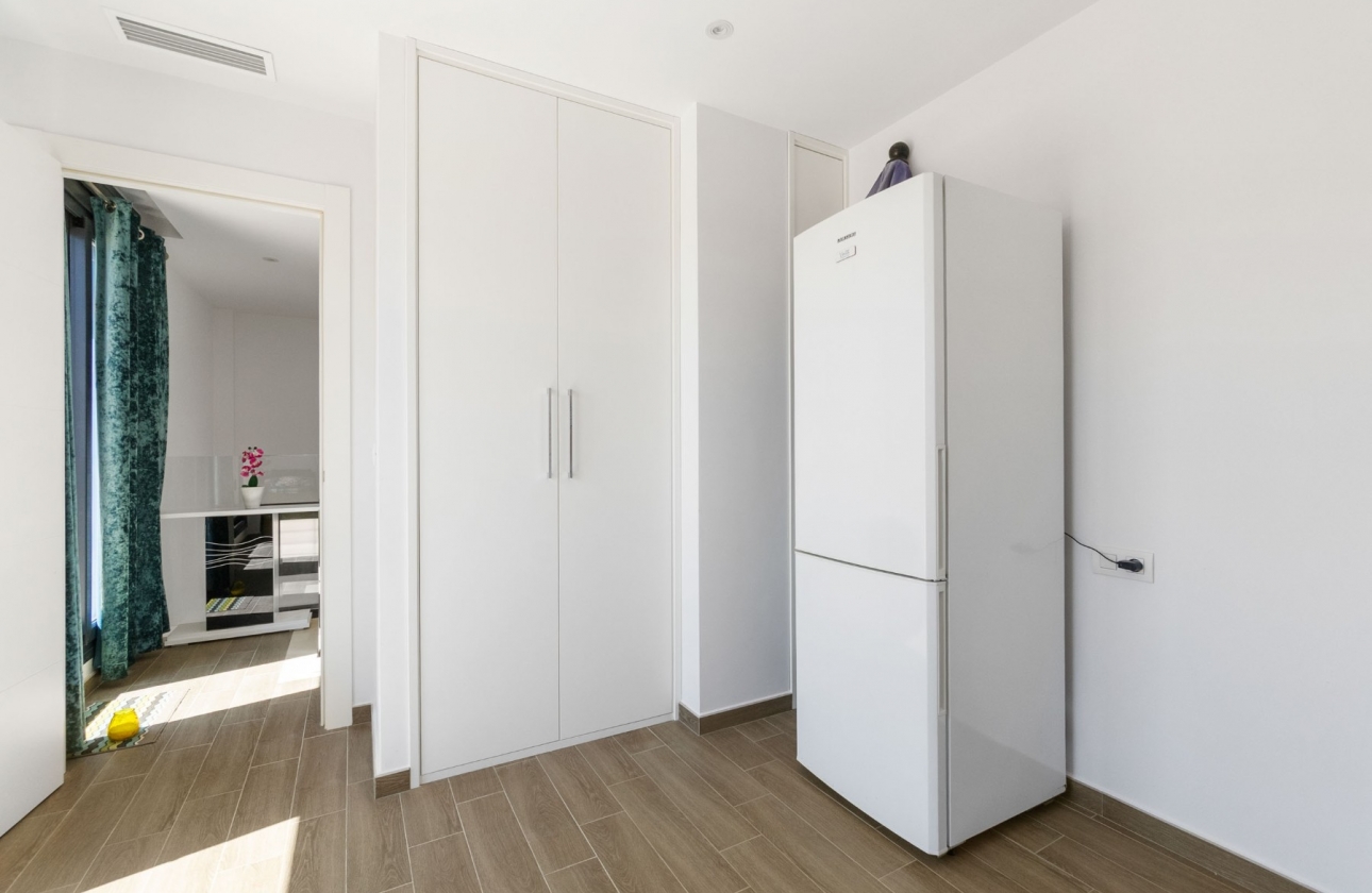 Resale - Villa - Torrevieja - Aguas Nuevas