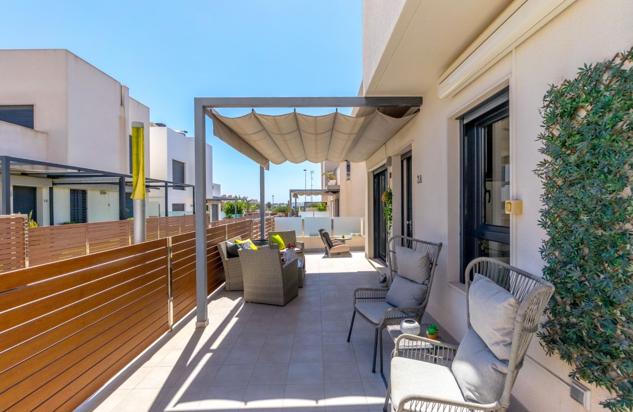 Resale - Villa - Torrevieja - Aguas Nuevas