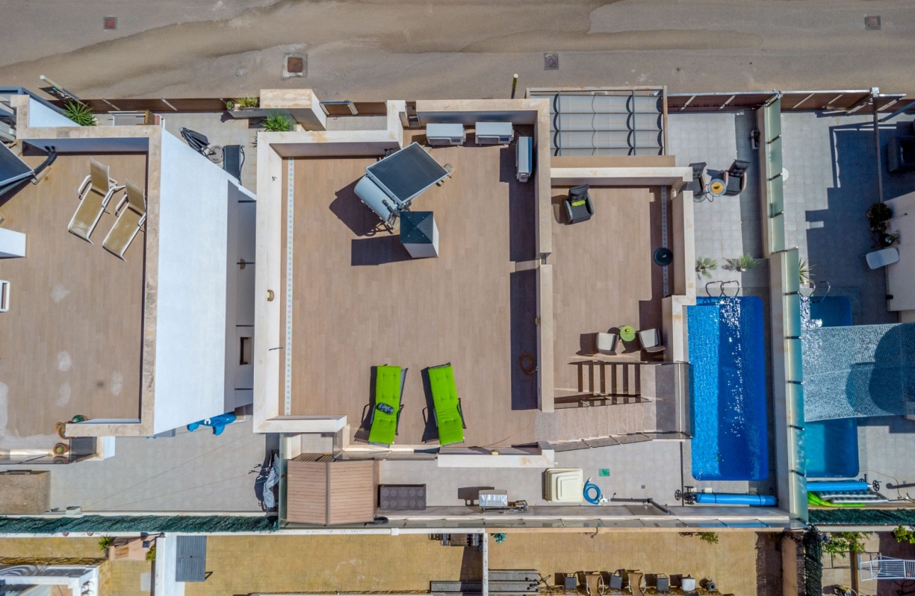 Resale - Villa - Torrevieja - Aguas Nuevas