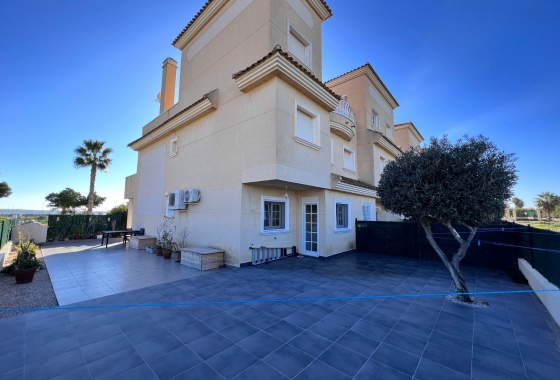 Resale - Apartment / flat - Guardamar del Segura - El Raso
