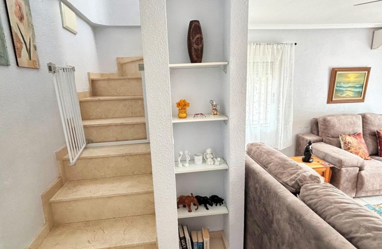 Resale - House - Orihuela Costa - Villamartín