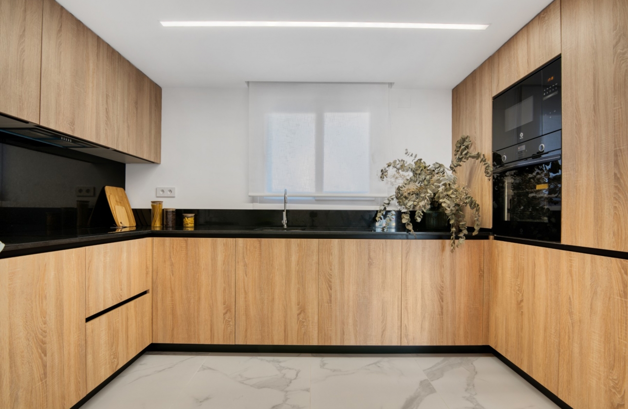 New Build - Apartment / flat - Torrevieja - Punta Prima*