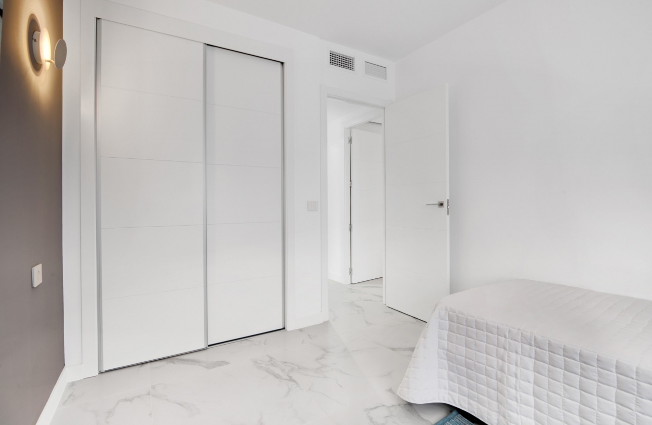 New Build - Apartment / flat - Torrevieja - Punta Prima*