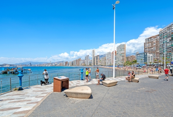 Resale - Apartment / flat - Benidorm - Levante*