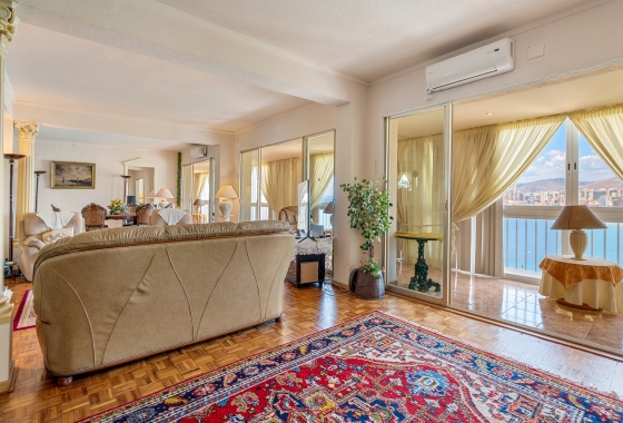 Resale - Apartment / flat - Benidorm - Levante*