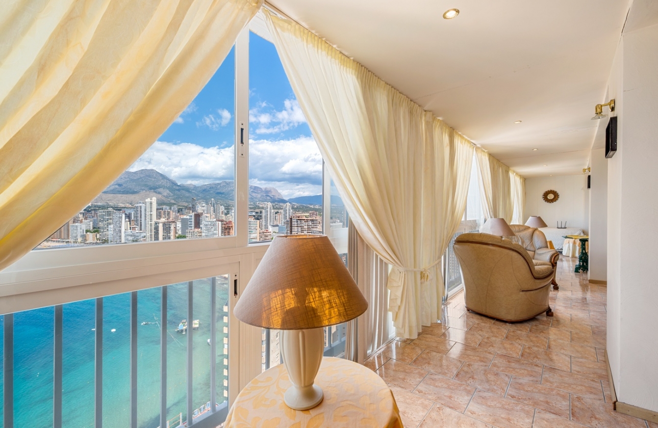 Resale - Apartment / flat - Benidorm - Levante*