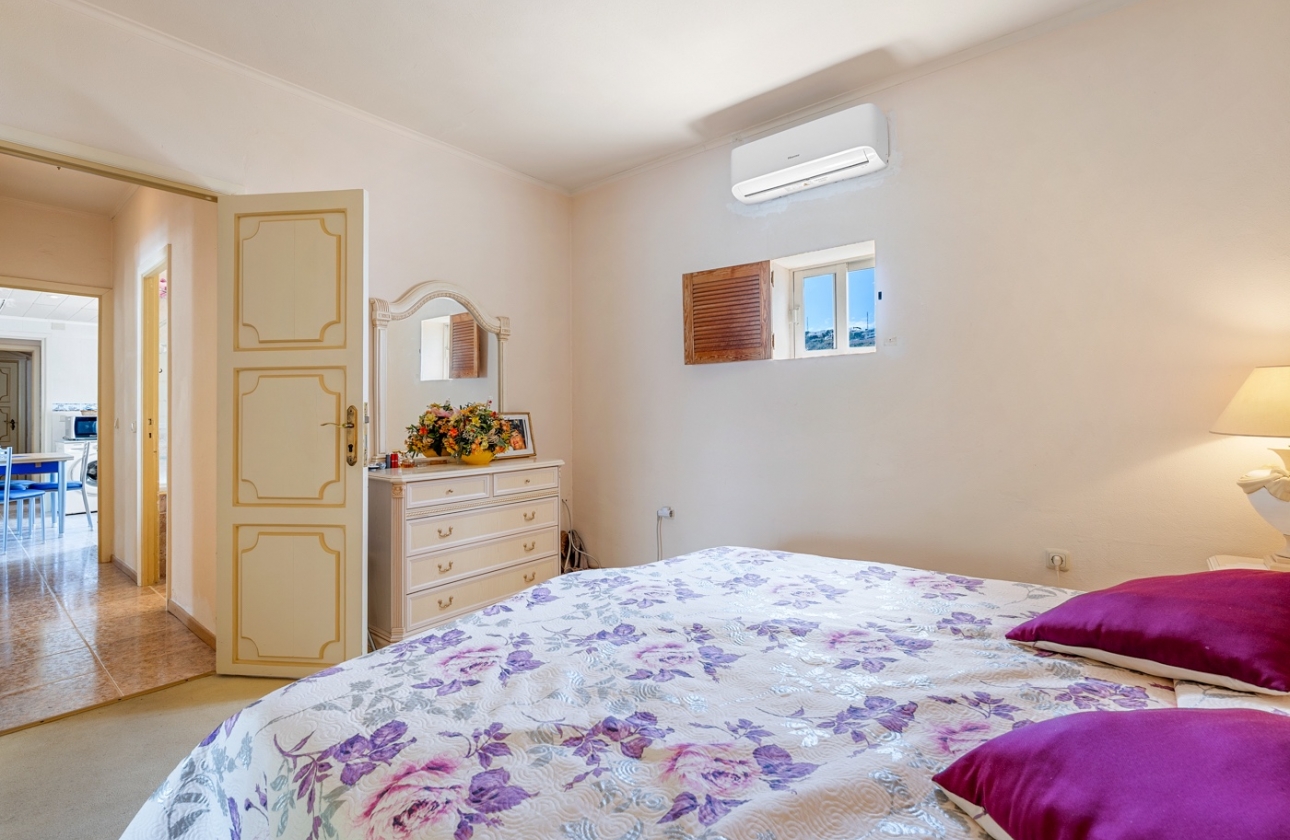 Resale - Apartment / flat - Benidorm - Levante*