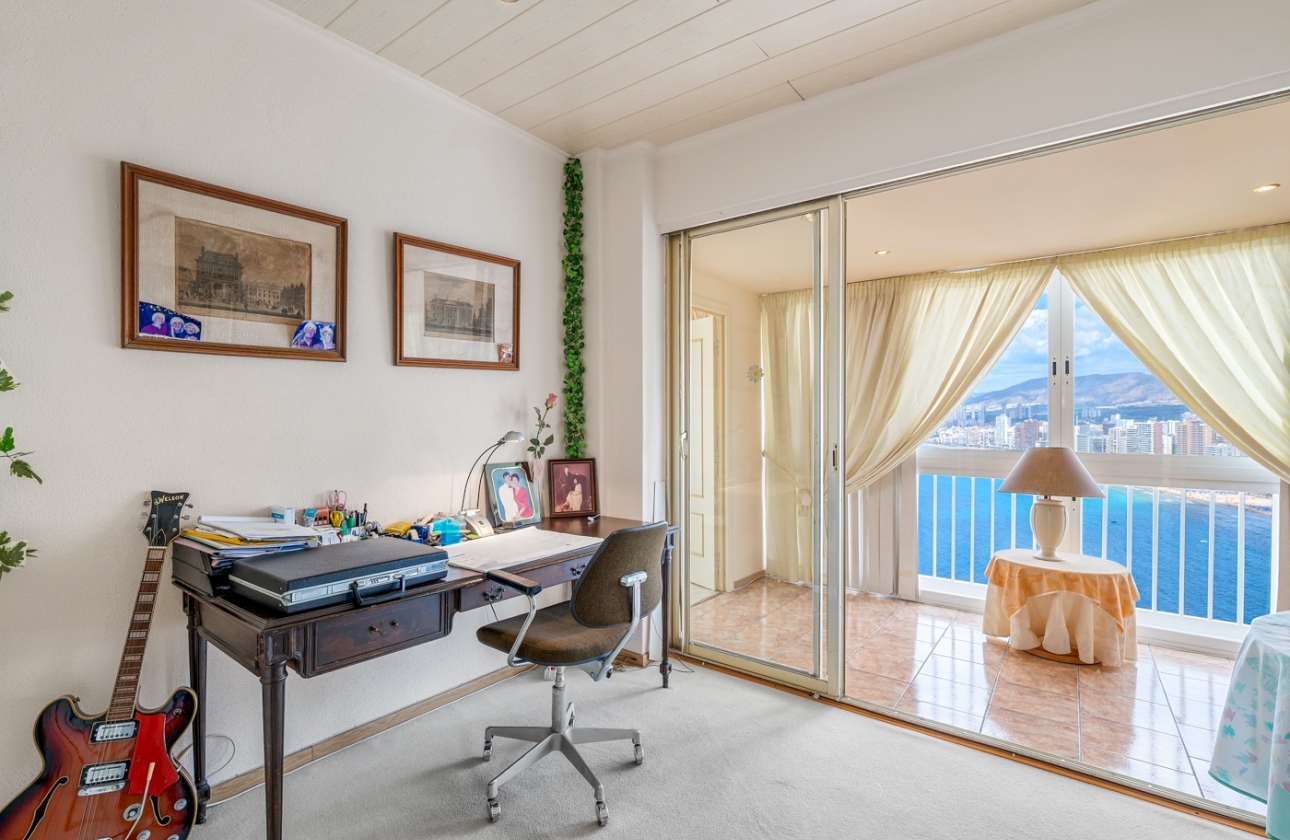 Resale - Apartment / flat - Benidorm - Levante*