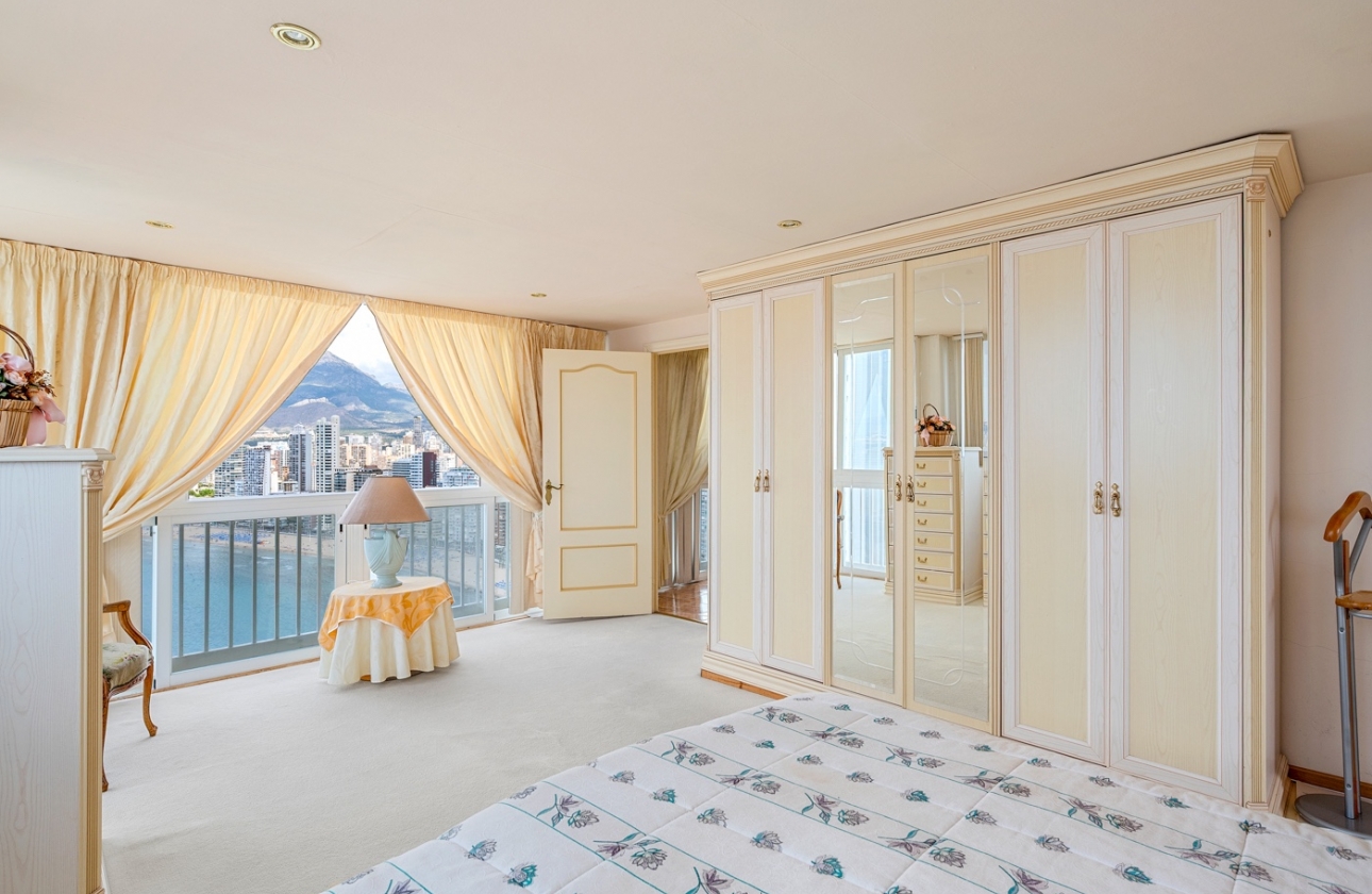 Resale - Apartment / flat - Benidorm - Levante*