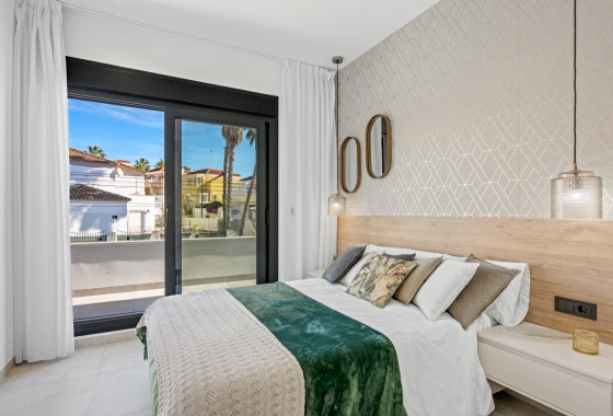 Resale - Villa - Orihuela Costa - Blue Lagoon*