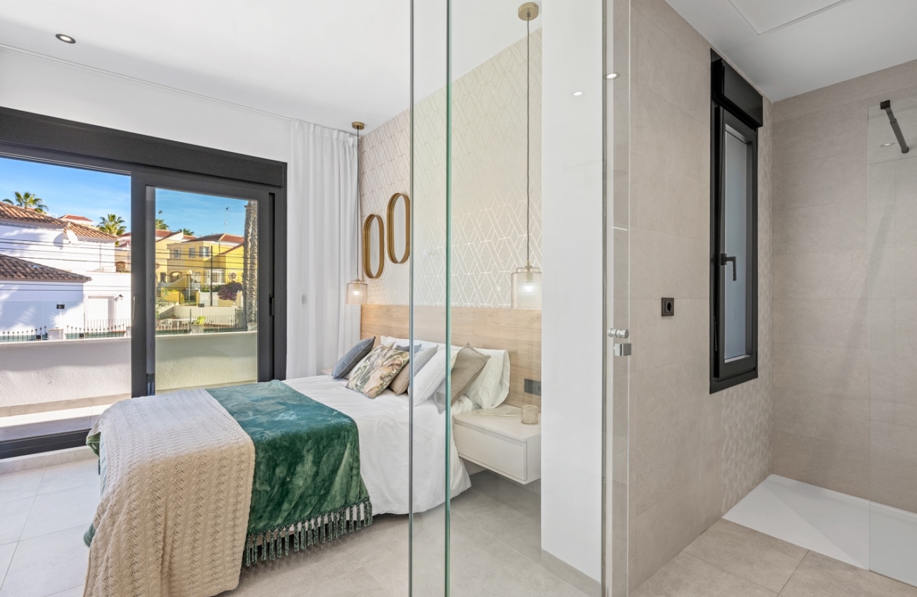 Resale - Villa - Orihuela Costa - Blue Lagoon*