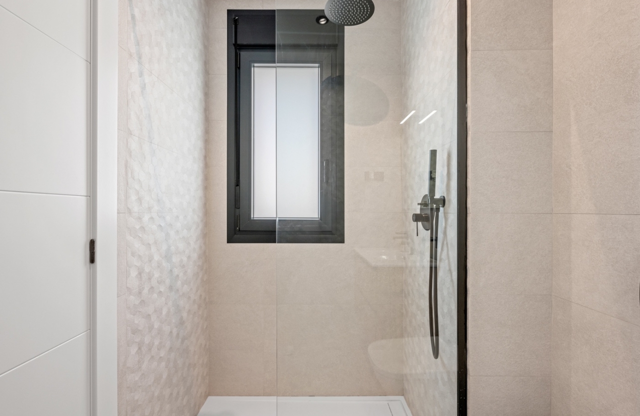 Resale - Villa - Orihuela Costa - Blue Lagoon*