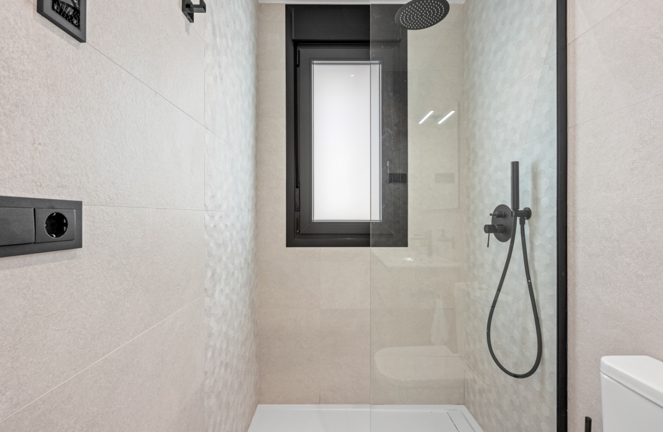 Resale - Villa - Orihuela Costa - Blue Lagoon*