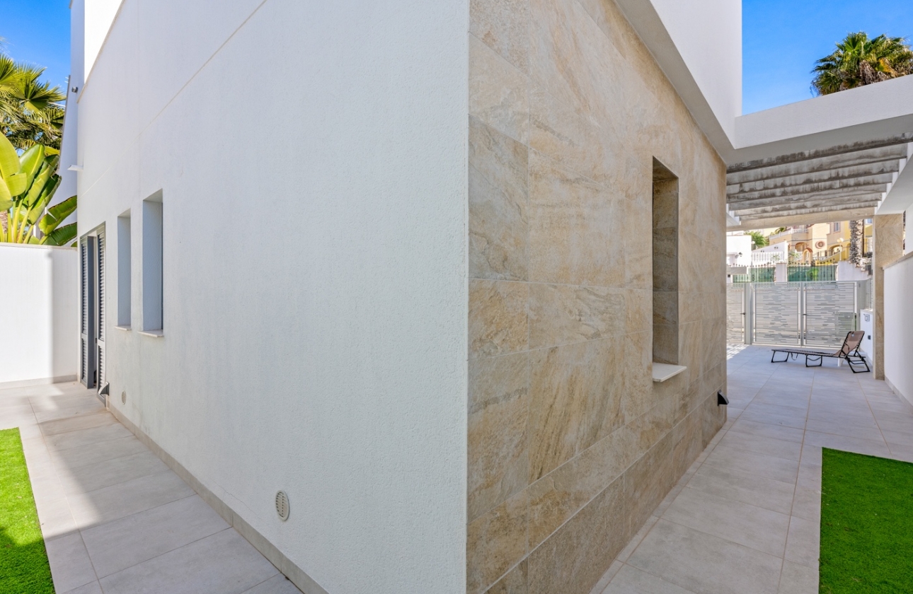 Resale - Villa - Orihuela Costa - Blue Lagoon*