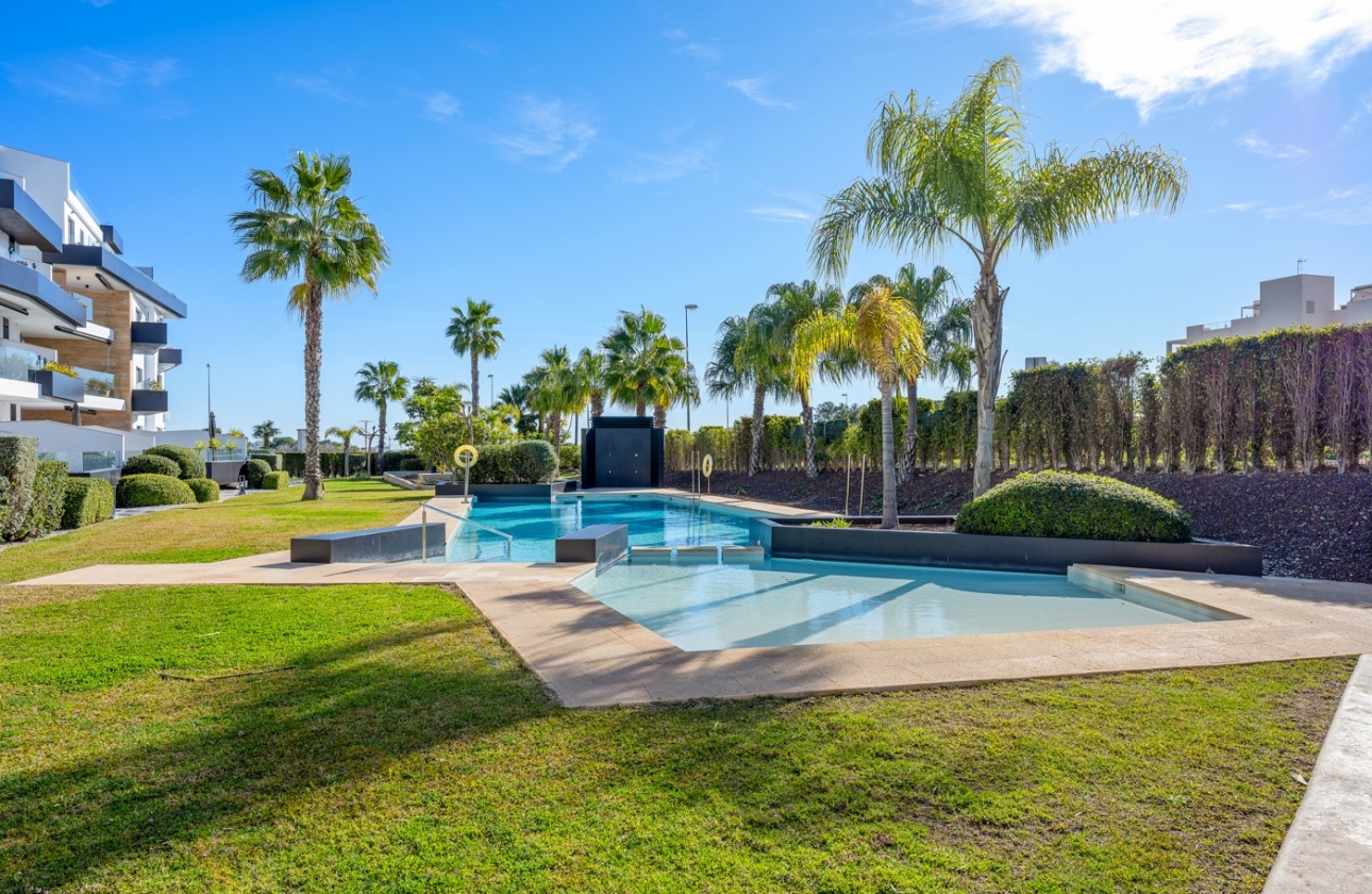 Resale - Apartment / flat - Orihuela Costa - Los Dolses*