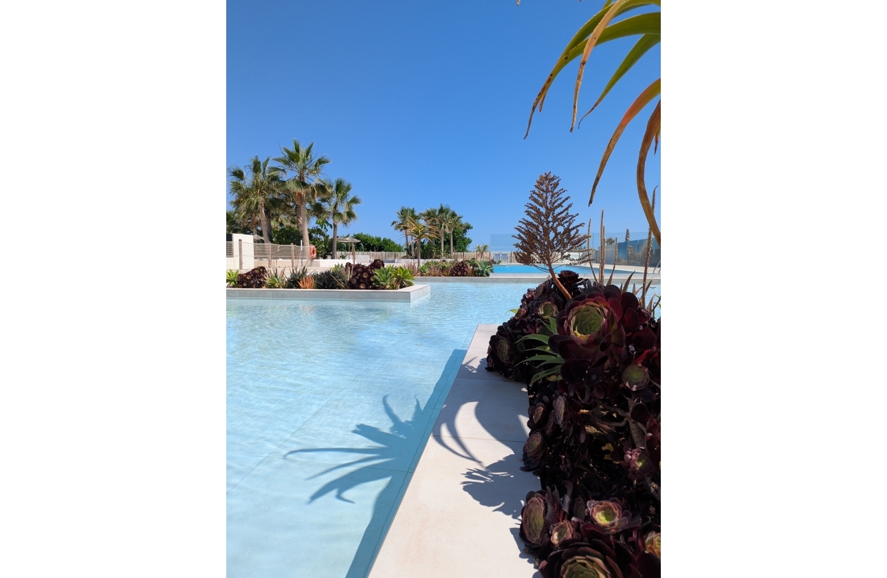 Obra nueva - Apartamento / piso - Denia