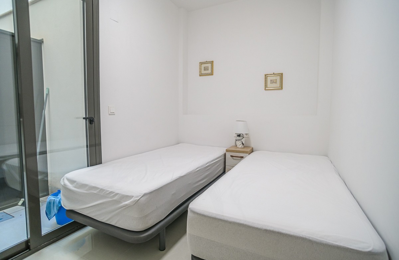 Resale - Apartment / flat - Torrevieja