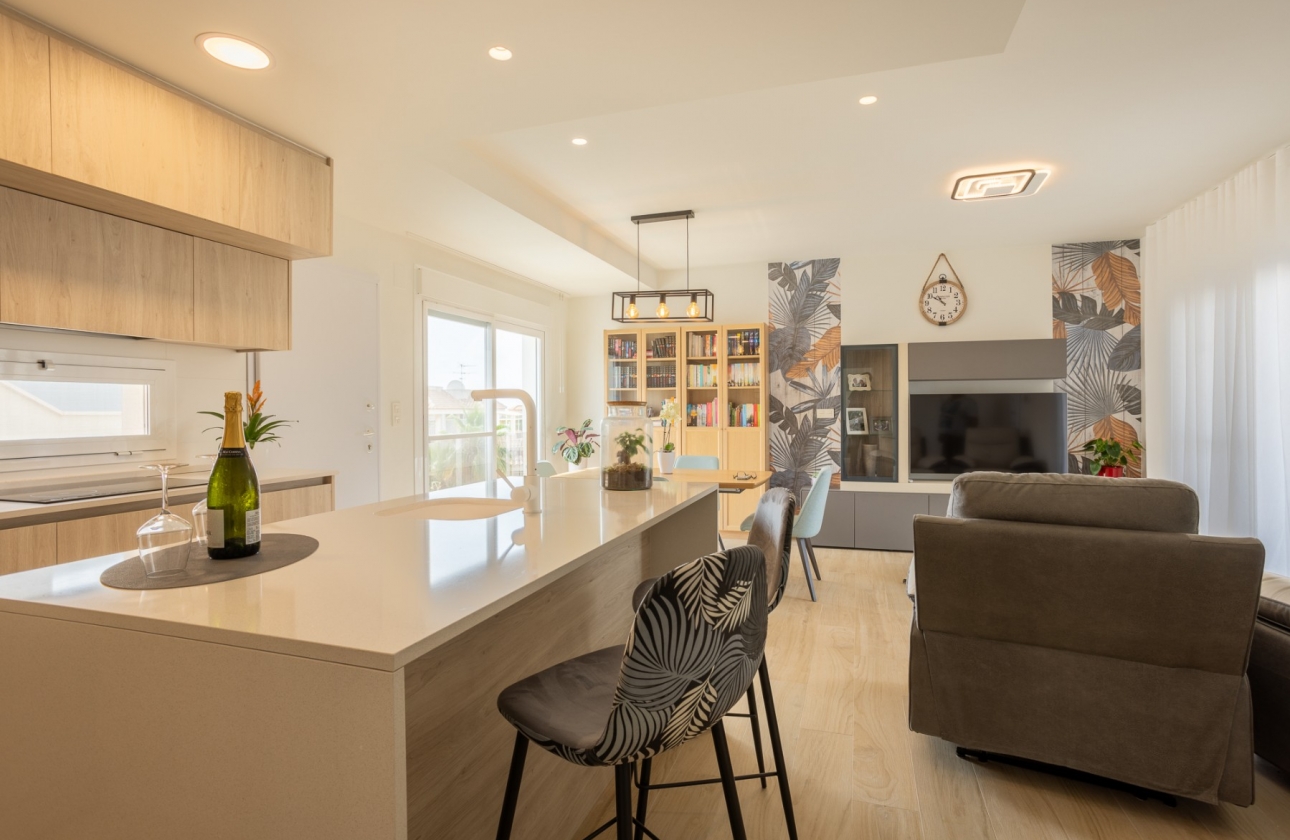 Resale - Apartment / flat - San Miguel de Salinas - Blue Lagoon