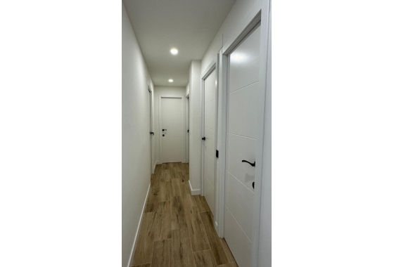 Resale - Apartment / flat - Torrevieja