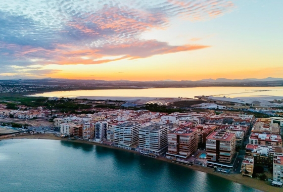Resale - Apartment / flat - Torrevieja