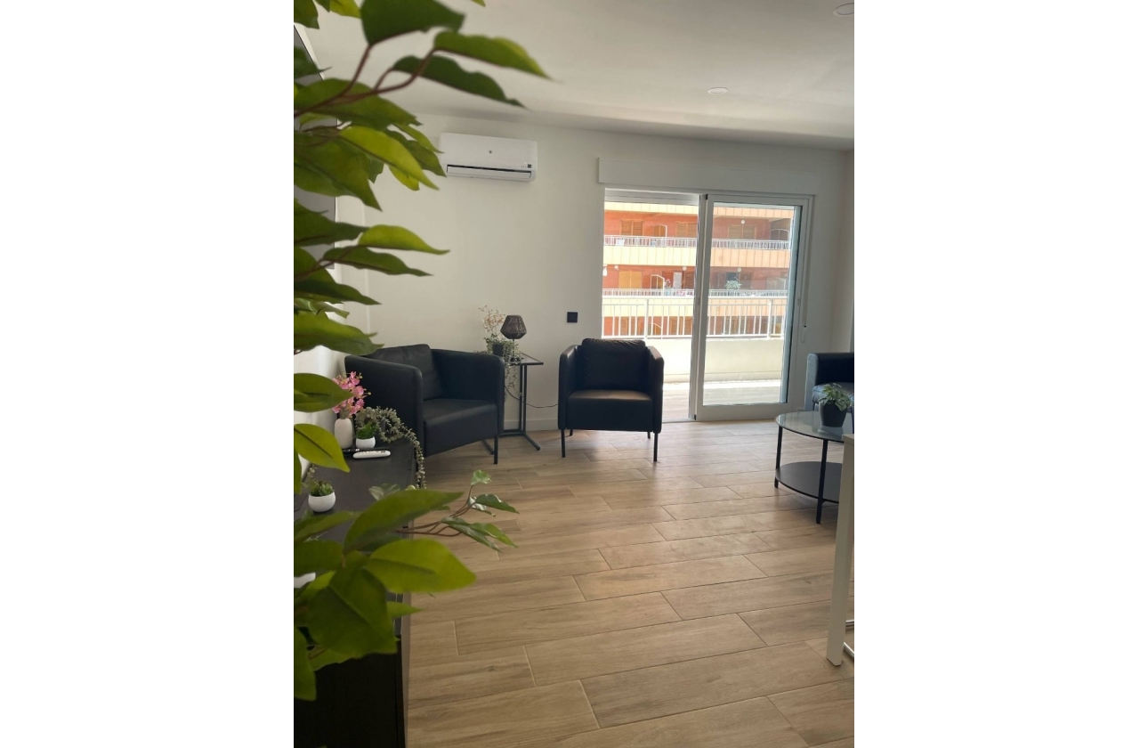 Resale - Apartment / flat - Torrevieja