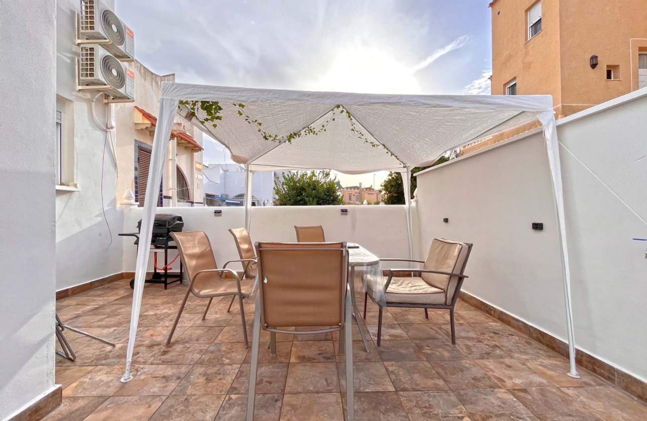 Resale - House - Orihuela Costa - Playa Flamenca
