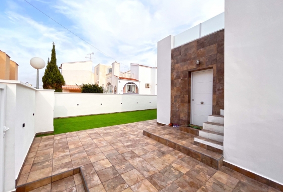 Resale - House - Orihuela Costa - Playa Flamenca