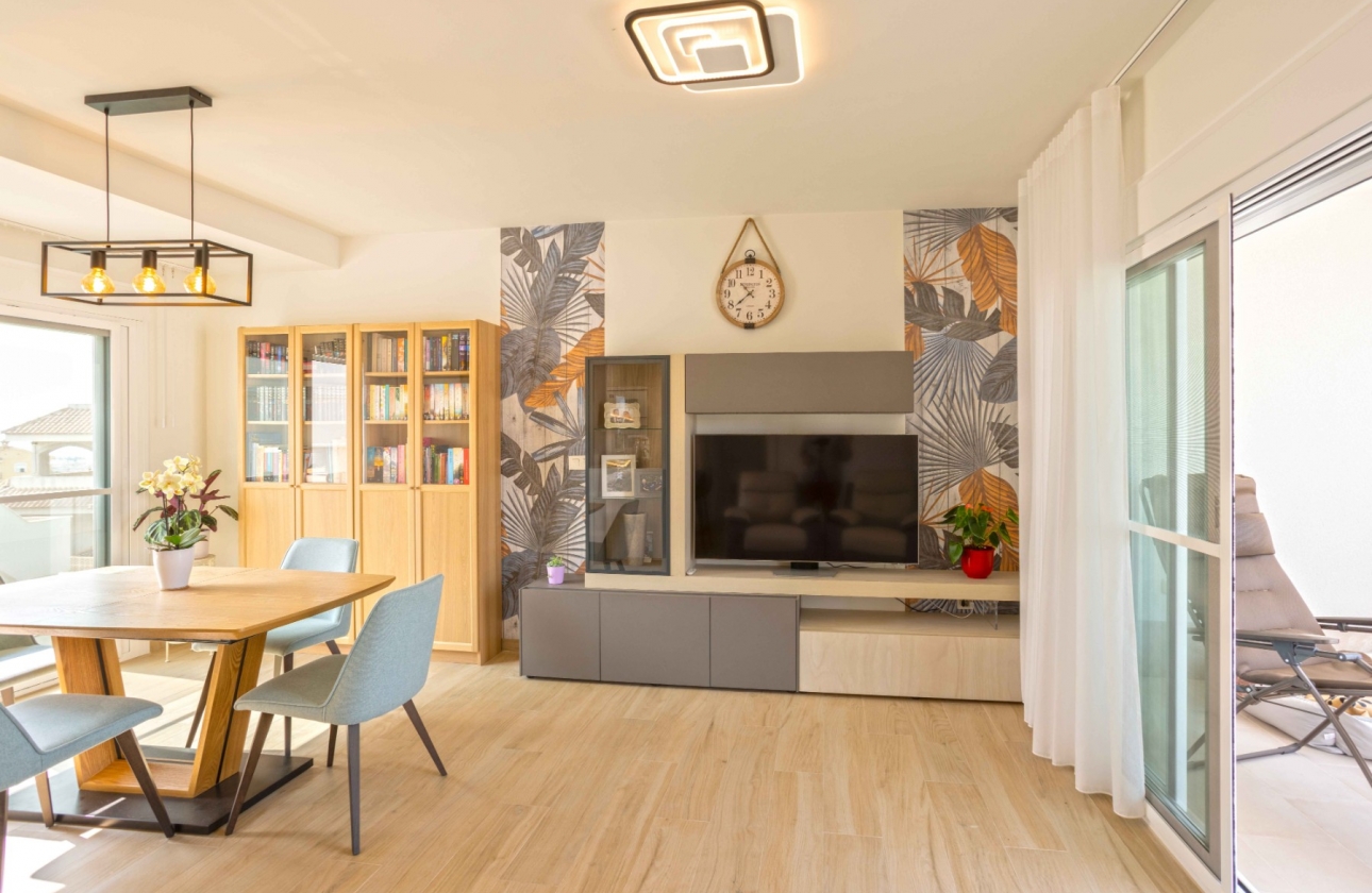 Resale - Apartment / flat - Orihuela Costa - Villamartín