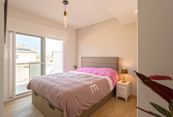 Resale - Apartment / flat - Orihuela Costa - Villamartín