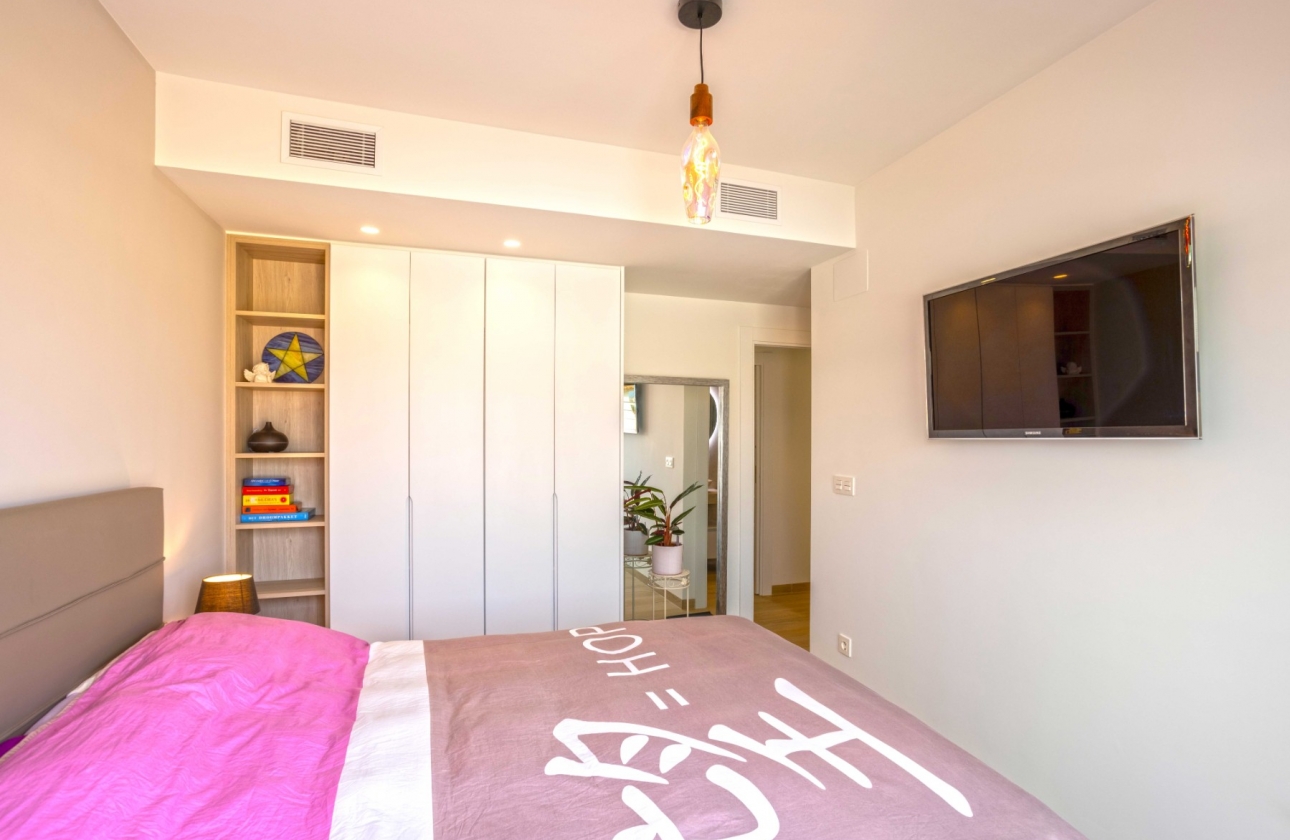 Resale - Apartment / flat - Orihuela Costa - Villamartín