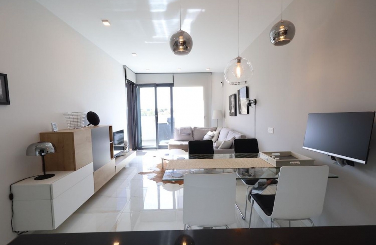 Resale - Apartment / flat - Orihuela Costa