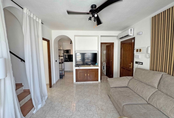 Resale - Apartment / flat - Torrevieja - La Mata