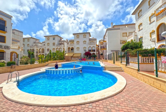 Resale - Apartment / flat - Torrevieja - La Mata