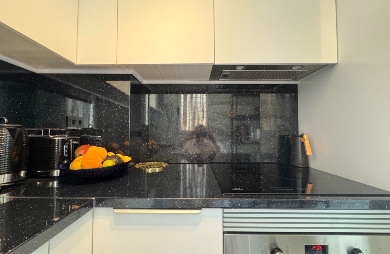 Resale - Apartment / flat - Torrevieja - La Mata